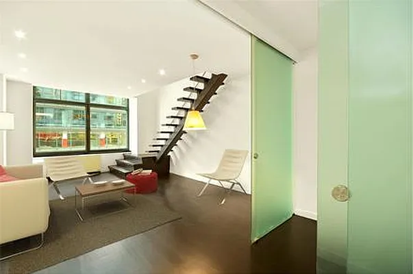 Rented by Ridgewood Realty Group | media 36