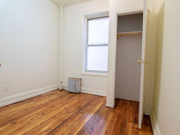 5th image of 396 Halsey St APT 3L