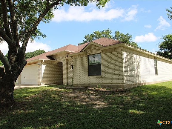 2nd image of 1802 Mattie Dr