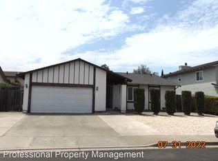 109 Goldenrod Dr, Hercules, CA 94547