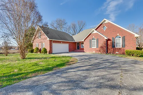 131 Savannah Ridge Dr Photo 1