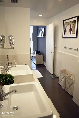 Rented by Sotheby's International Realty | media 29