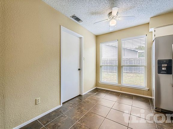 4th image of 3803 Tamarron Ln