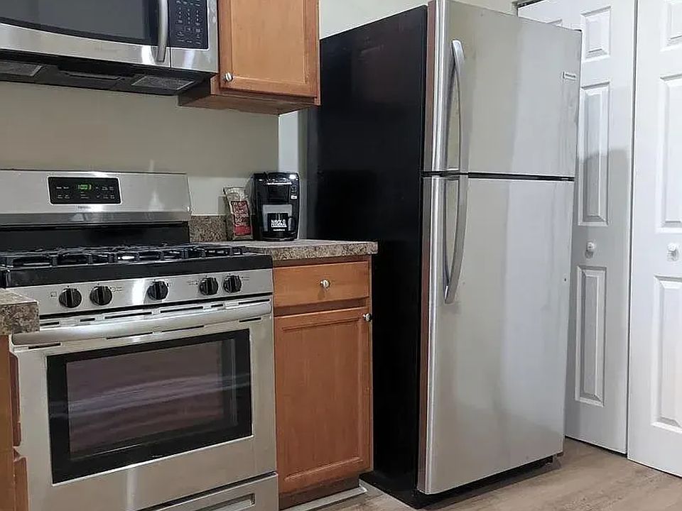 1st image of 2444 Druid Hill Ave