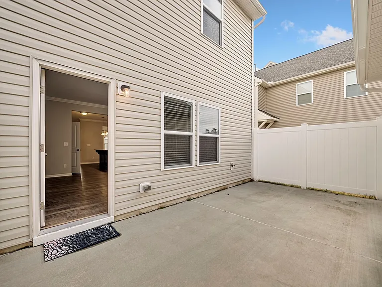 115 Winifred Dr — Photo 15