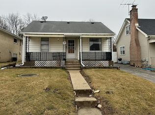 5812 W Maple Ave, Berkeley, IL 60163