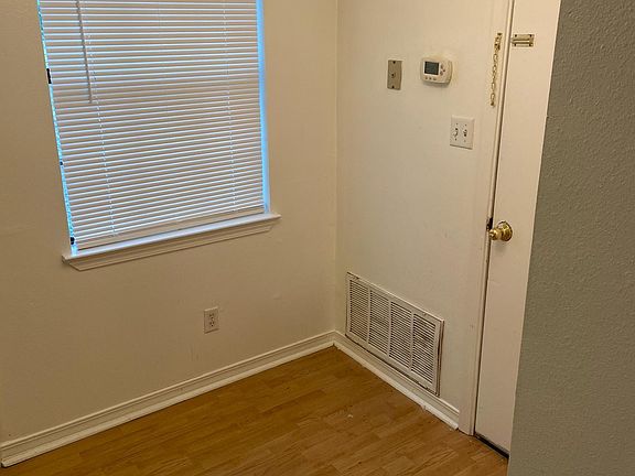 4th image of 111 Cadillac Ave #A