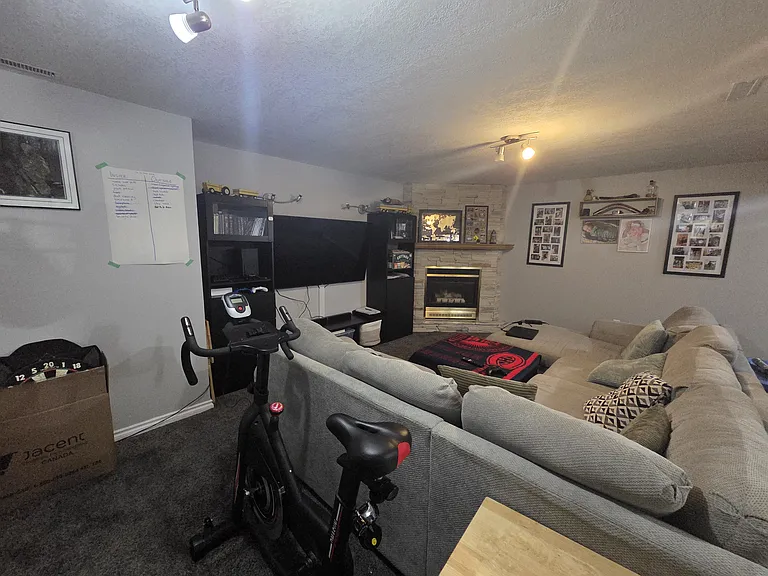 88 Arlington Dr — Photo 16