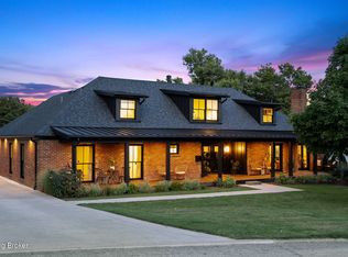 609 Briar Hill Rd, Louisville, KY 40206