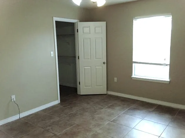 1114 Howell Rd #A — Photo 7
