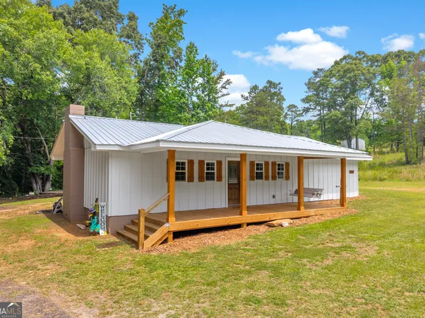 3030 Smith McGee Rd, Iva, SC 29655