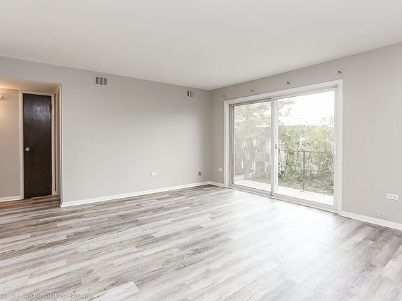 5th image of 10701 S Keating Ave APT 3D