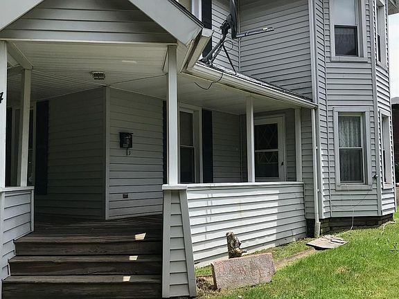 2nd image of 4 Avery St
