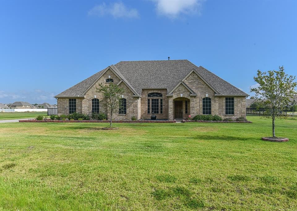 1st image of 6210 Sundown Ln