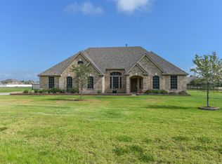 6210 Sundown Ln, Baytown, TX 77523