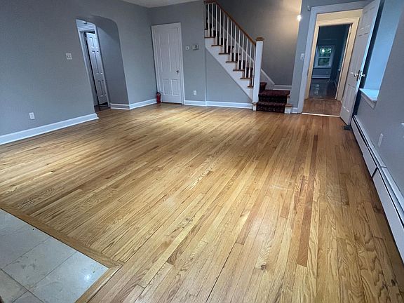 2nd image of 1415 Ratzer Rd #L