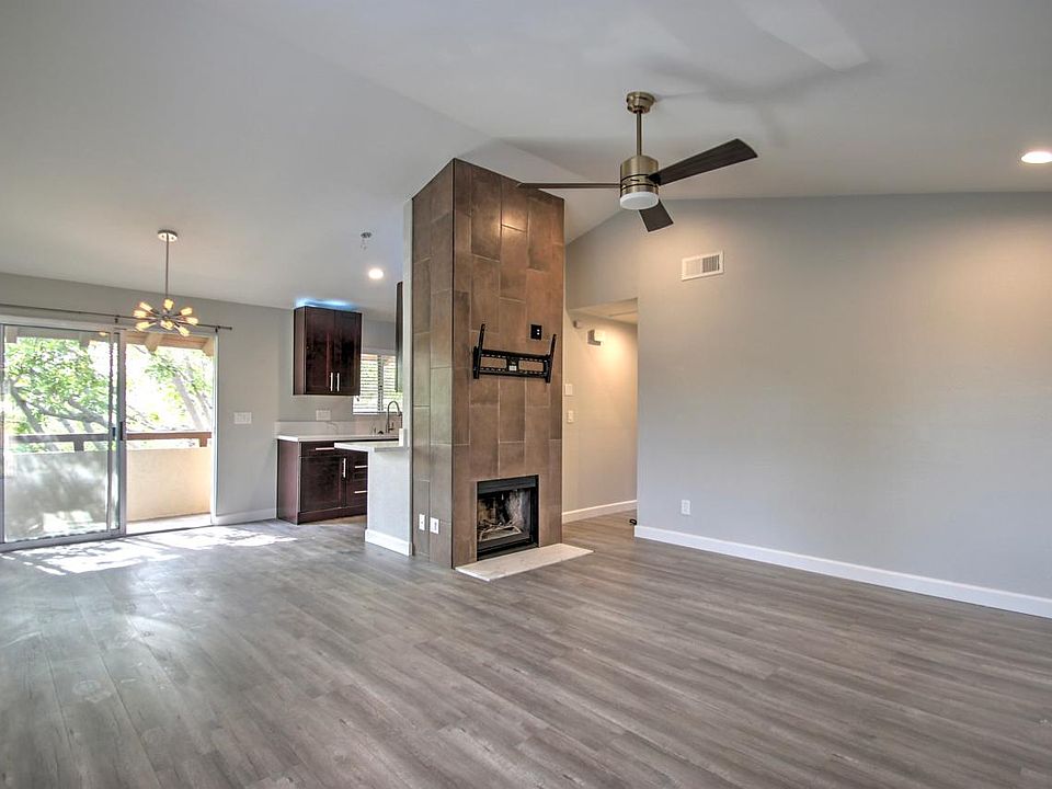 1st image of 4769 Hawley Blvd Unit 4