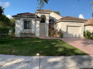 9435 SW 182nd Ter, Palmetto Bay, FL 33157