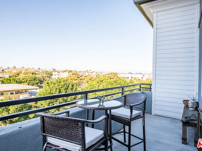 7100 Playa Vista Dr #405 — Photo 21