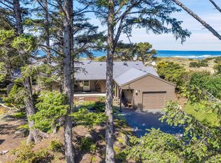 46160 Hawk St, Neskowin, OR 97149