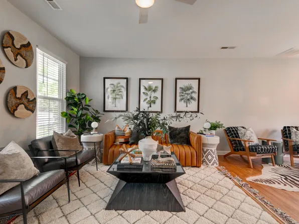 8938 Planters Row Ln, Summerville, SC 29485