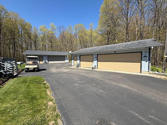 2nd image of W5778 Gotter Ln