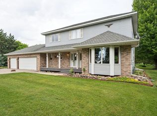 9897 80th Ave SE, Clear Lake, MN 55319