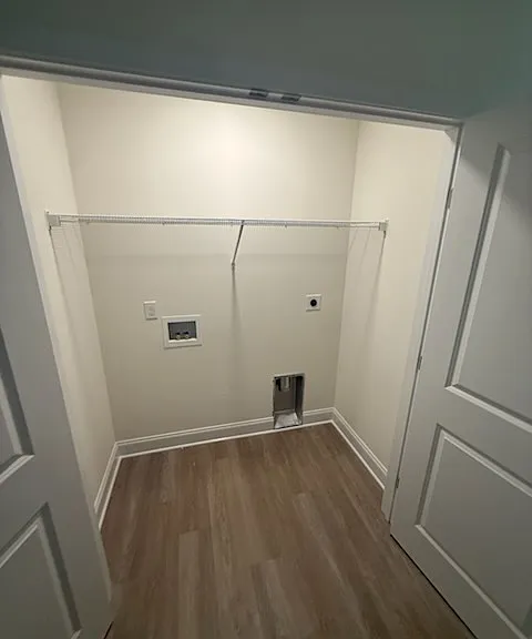7323 Woodpecker Way — Photo 8