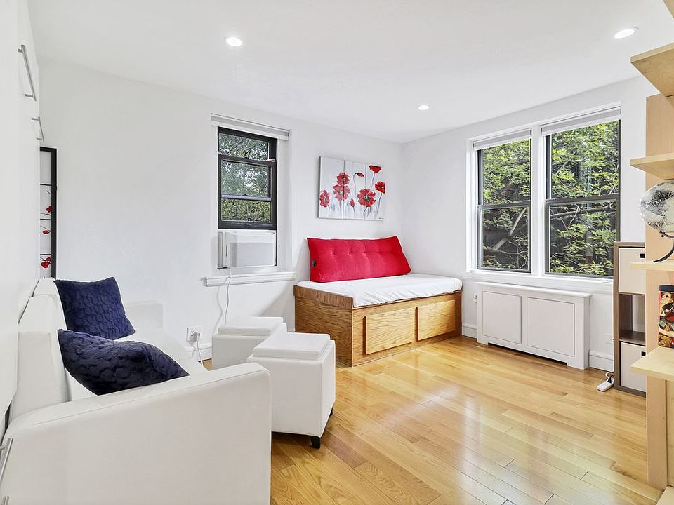 1st image of 305-313 W 18th St #4F