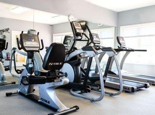 150 Edgemere Rd APT 9, West Roxbury, MA 02132