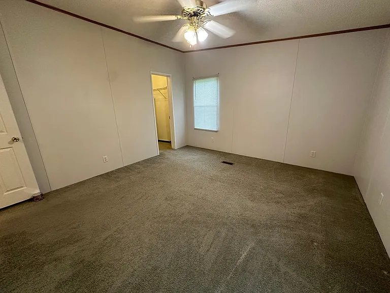 1114 Northside Rd #8 — Photo 9