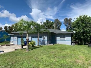 18625 Oriole Rd, Fort Myers, FL 33967