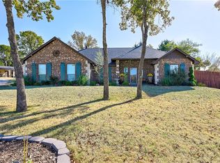5899 Timberland Xing, Guthrie, OK 73044