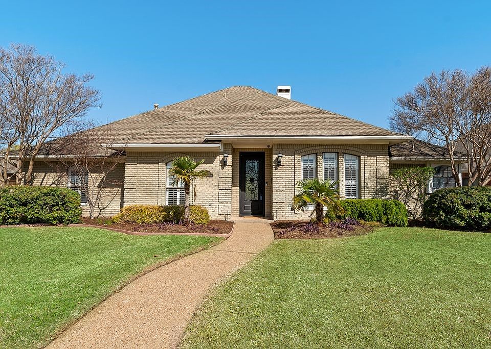 1st image of 2405 Powderhorn Dr