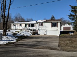 8330 Parson Rd, Erie, PA 16509