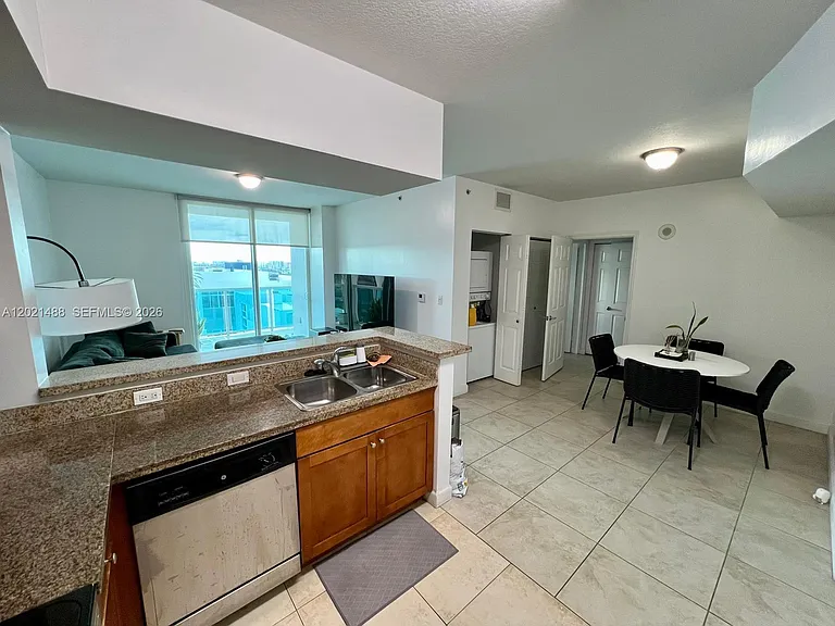 1723 SW 2nd Ave #1106 — Photo 10