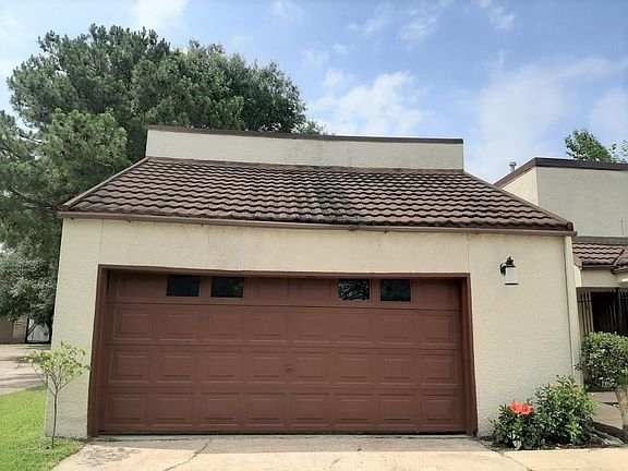 2nd image of 20309 Sunny Shores Dr