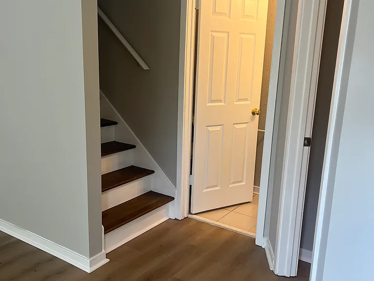 134 Luden Dr #B — Photo 4