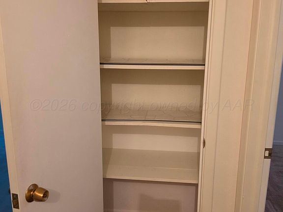 4th image of 1003 Northwestern St
