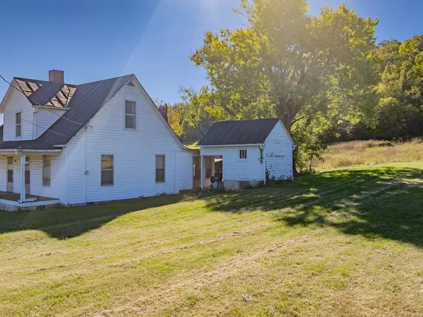 2100 Stateline Rd, Elizabethton, TN 37643