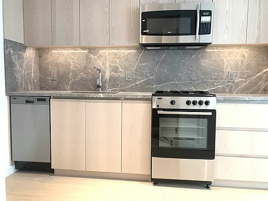 Rented by Brown Harris Stevens | media 6