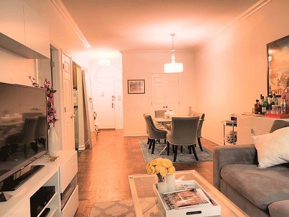 3rd image of 114 E 27th St APT 4A