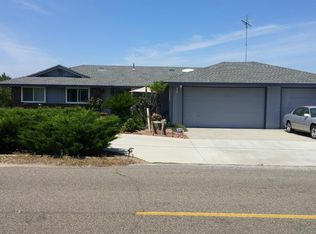 5449 Mountain View Rd, Hughson, CA 95326
