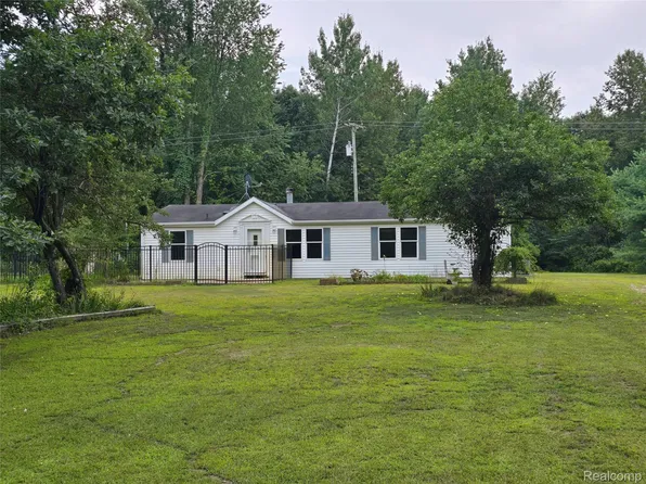 (undisclosed Address), Mayville, MI 48744