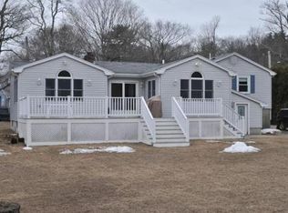 47 Poole St, Woburn, MA 01801