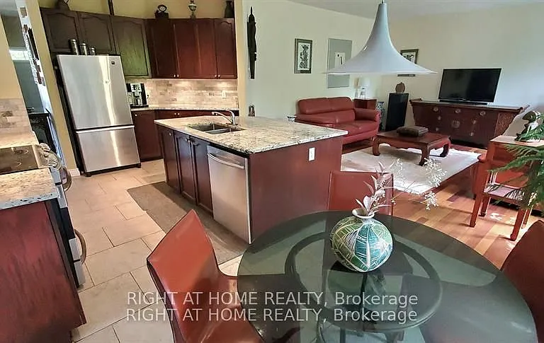 142 Windhurst Dr — Photo 19