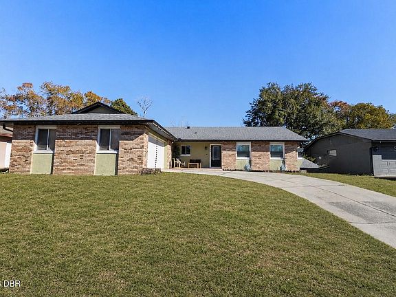 3rd image of 986 Turkey Hollow Cir
