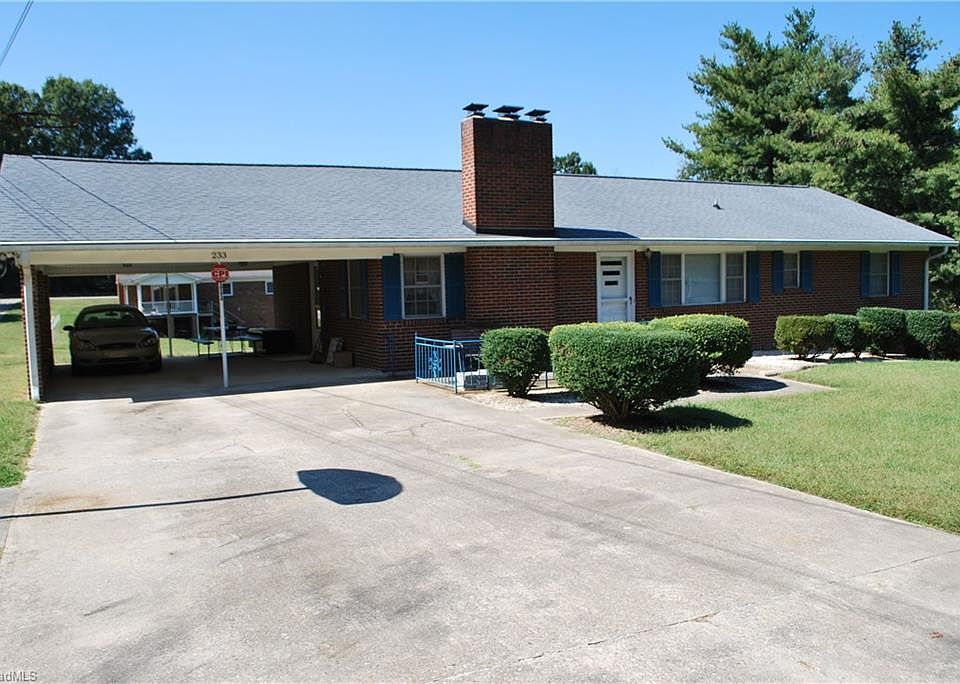 1st image of 233 Mockwood Dr