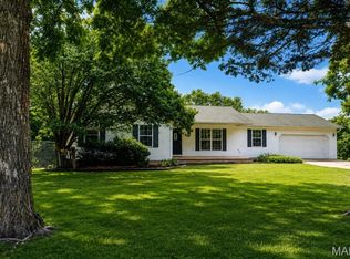 18780 Highway Y, Dixon, MO 65459