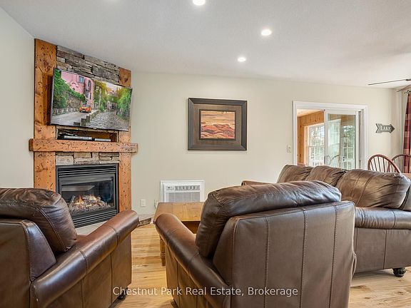 4th image of 1052 Rat Bay Rd #116-10
